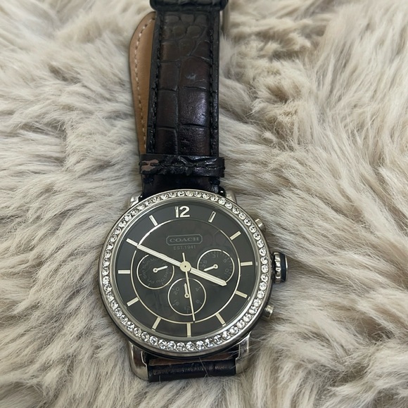 Coach watch - Picture 1 of 6